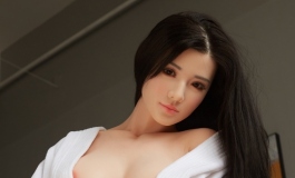 你见过美女出浴吗，高清无码的那种？